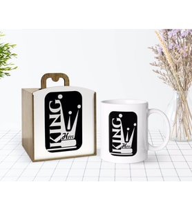 BK Gift Kişiye Özel Ahşap Kutuda King Tasarımlı Beyaz Kupa Bardak-1