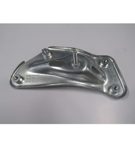 SKODA OCTAVIA- 05/09; ÖN ÇAMURLUK BAĞLANTI BRAKETİ UÇ KISIM ALT SAĞ (TW-Y) 1Z0810680 1387-2107