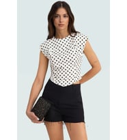 Pamuklu Puantiyeli Crop Bluz Fitted Kalıp Günlük Stil Yüksek Kalite Özel Tasarım (Beyaz)