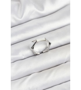 Mey İthalat® Pirinç Gümüş Renk Kemik Model Kadın Yüzük