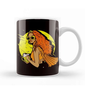 Redhead Girl Drinking Beer Ginger Irish Red Orange Haired Kupa Bardak Porselen