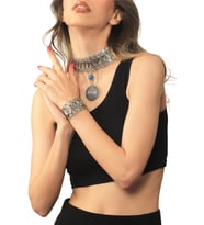 Kadın Antik Gümüş Kaplama Turkuaz Doğal Taşlı İllüzyon Model Choker & Bileklik Set