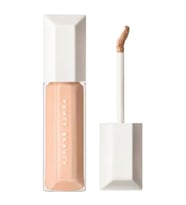 Fenty Beauty We're Even - Uzun Süre Kalıcı Nemlendirici Kapatıcı 220 W