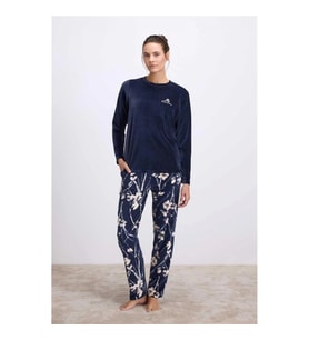 Arias Closet Uzun Kollu Kadife T-Shirt ve Çiçek Desenli Pantolon Pijama Takımı (Lacivert)