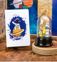 Astronot Tasarımlı Defter ve Led Işıklı Fanus