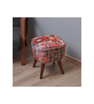 Renkli Retro Kare Dijital Patchwork Puf