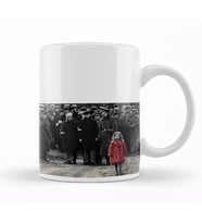 Schindler's List Kırmızı Paltolu Kız Kupa Bardak Porselen
