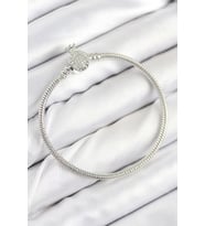Pirinç Charm Zirkon Taşlı Taç Model Gümüş Renk Kadın Bileklik TJ-BB7802