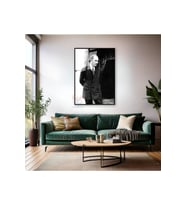Kemal Atatürk Metal Çerçeveli Cam Tablo Siyah Beyaz Atatürk Tablosu Dikey Duvar Tablo Ev Ofis Dekoru (Siyah)