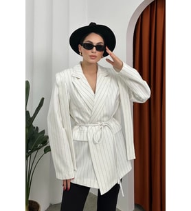 Kadın Oversize Blazer Ceket Çizgili Kuşaklı Omuz Detaylı (Beyaz)