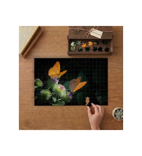 Dikenli Bitki - Renkli Kelebekler Tasarımı 240 parça Ahşap Puzzle Ahşap Kutuda MP06743
