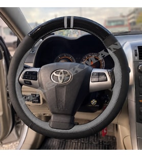 Toyota Auris E150 Dikme Direksiyon Kılıfı Parlak Siyah Gri Detaylı Gri Çift Yüzük ve Dikiş 2006-2012
