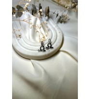 Luxury Collection Damla Tasarım Zirkon Taşlı Gümüş Renk Çelik Küpe