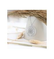 Yuvarlak Spiral Sri Yantra Sembol Gümüş Kolye (Gold)
