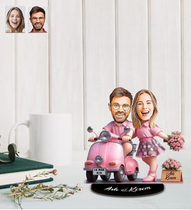Kişiye Özel Sevgililer Günü Karikatür Ahşap Biblo Model 60