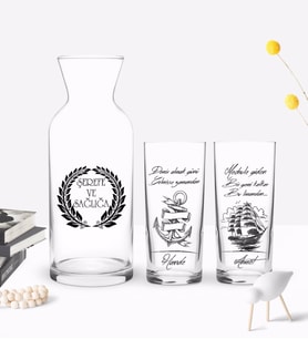 BK Gift Kişiye Özel Renkli Baskılı Demir Almak Günü Tasarımlı İkili Rakı Bardağı ve Karaf Hediye Seti-1 (Model 1)