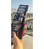 Seat Model Uyumlu Kırmızı Çizgili Pleksi Piona Black Plakalık