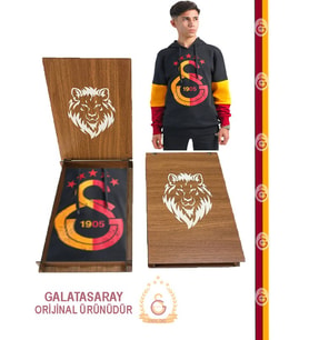 Galatasaray Orijinal 5 Yıldız Logolu Çocuk Sweat Hediyelik Ahşap Kutulu (Siyah)