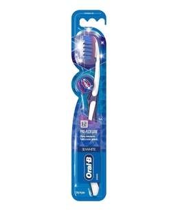 Oral-B 3D White Pro-Flex Luxe 38 Orta Diş Fırçası