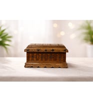Ahşap Ceviz Oyma Takı Sandığı (20,5X12X11,5)