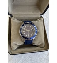 Rolex Model Silikon Kordon Takvimli Unisex Kol Saati Moda İndirimli Kampanyalı Avantajlı Kuponlu Tarz Şık Premium Çelik Bileklik Garantili Diesel Rolex Tasarım Genç Lüks Trend Ucuz Babaya Kardeşe Sevgiliye Sözlüye Özel Doğum Günü Hediyesi EşÇift