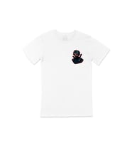 Ninja Assassin Cep Logo Tasarımlı Beyaz Tişört