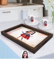 BK Gift Kişiye Özel Süper Anne Karikatürlü Doğal Ahşap Tepsi ve 2’li Kahve Fincan Seti-1