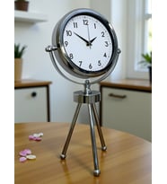 Krom Modern Classic Üç Ayaklı Metal Masa Saati (Kahverengi Açık)