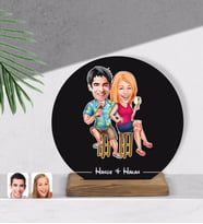 BK Gift Kişiye Özel Sevgililer Karikatürlü Yuvarlak Ahşap Biblo-51