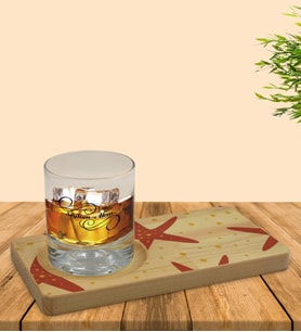 BK Gift Kişiye Özel Deniz Yıldızı Tasarımlı Doğal Ahşap Tabaklı Viski Bardağı Sunum Seti Model 1