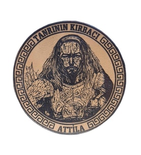 Tanrının Kırbacı Attila - Deri Peç - Arma - Leather Patch (Bej)