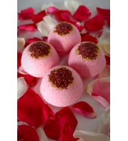 Starbathbomb 4'lü Gül  Doğal Banyo Topu/Nem Bombası 4x80 Gr.