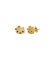 Mix Taşlı Gold Hello Kitty Çivili Minimal Gümüş Küpe