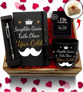 Kasa İçerisinde Kişiye Özel Siyah Kupa & Defter & Zippo Tarzı Çakmak & Kalem Hediye Seti