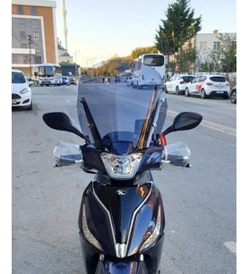 MOTOCAM Kymco People S 200 Ön Cam 2020-2026 Model 38cm Füme Renkli 4mm SPORTİF
