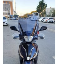 MOTOCAM Kymco People S 200 Ön Cam 2020-2026 Model 38cm Füme Renkli 4mm SPORTİF