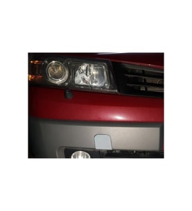 Megane 2 ön çekme demiri kapağı