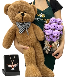 7'li Peluş Ayıcık Buketi, Renkli Anka Kuşu Kolye ve Kahverengi Peluş Ayıcık (Model 3)