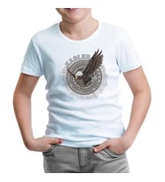 Kartal  - Flying Beyaz Çocuk Tshirt