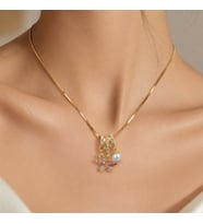 BK Gift Kelebek ve İnci Detaylı Taşlı Kadın Kolye - Kararma Yapmayan Gold Çelik Kolye