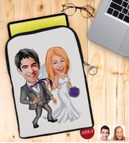 BK Gift Kişiye Özel Evleniyoruz Karikatürlü Taşınabilir Koruyucu Tablet Kılıfı & Organizer Çanta - Siyah-6