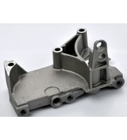 RENAULT SYMBOL- 13/21; SİLİNDİR KAPAK ÖN PARÇA 1,5 DCI (SUPORT)