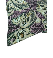 Emilya Fres Krep Leopar Desenli Eşarp 90x90 cm (Mürdüm)