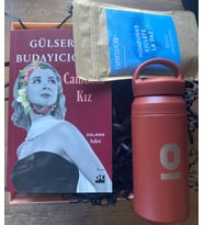 CAMDAKİ KIZ HEDİYE, HEDİYE SETİ, DOĞUM GÜNÜ HEDİYESİ, SEVGİLİYE ÖZEL HEDİYE, KİŞİYE ÖZEL HEDİYE, KADINA HEDİYE, ERKEĞE HEDİYE, ROMANTİK HEDİYE