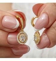925 Ayar Gümüş Gold Kaplama Oval Zirkon Taşlı Sallantılı Küpe