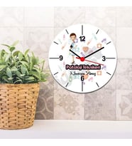 Patoloji Teknikeri Kadın Figür Duvar Saati