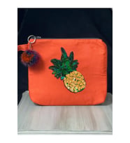 ANANAS PUL PAYETLİ APLİKELİ PONPONLU PORTFÖY CLUTCH EL VE MAKYAJ ÇANTASI 28X25 CM