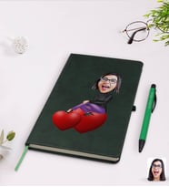 BK Gift Kişiye Özel Kadın Karikatürlü Yeşil Termo Deri Defter Kalem Seti Model 2