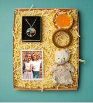 Kişiye Özel Hediye Seti- Doğal Taşlı Hayat Ağacı Kolye-Kokulu Dekoratif Sabun-Kişiye Özel Polaroid Fotoğraf- Peluş Ayıcık Anahtarlık