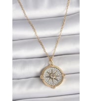 316L Çelik Gold Renk Zirkon Taşlı Pusula Model Kadın Kolye (Altın)